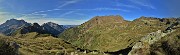 20 Sguardo indietro panoramico sul percorso fatto dal Passo della Marogella